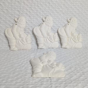Père Noël en céramique avec cadeaux Ornements en céramique non peints | Prêt à peindre votre propre décoration de Noël faite main | Bricolage des Fêtes à peindre