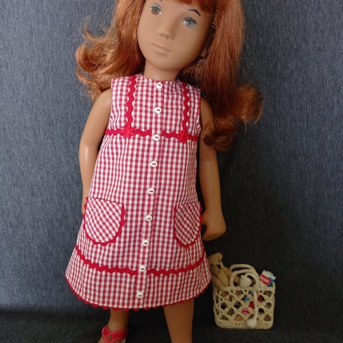 Dress and shoes for 16.5 inch Sasha doll, summer cotton dress and 60s style shoes for Sasha doll, small check fabric Vicky in red and white.