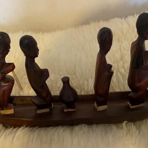 Escultura em madeira/estátua e design para decoração de casa/arte em madeira feita à mão Travellers