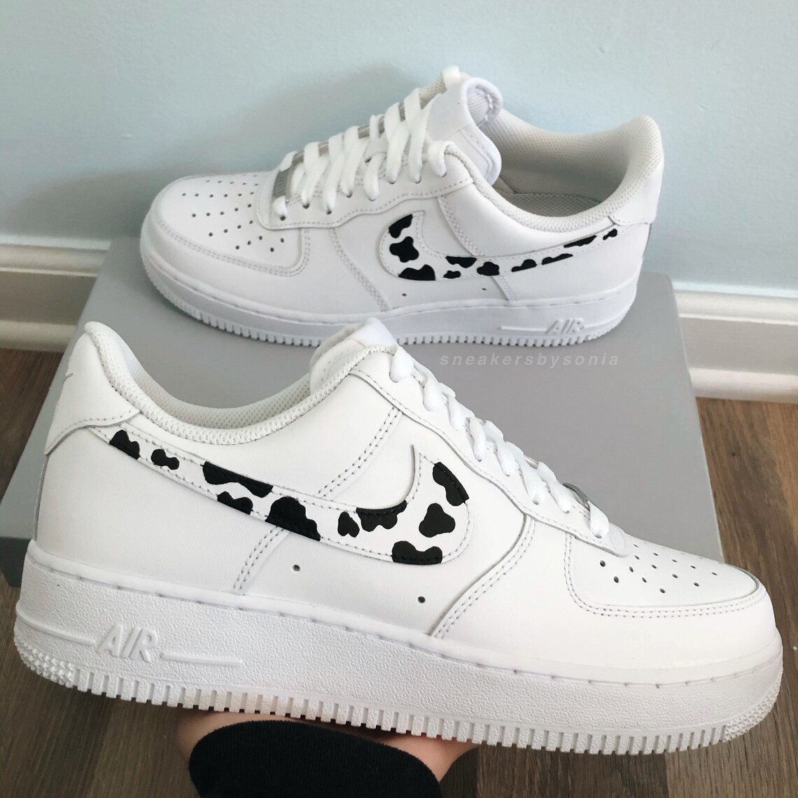 cow print af1