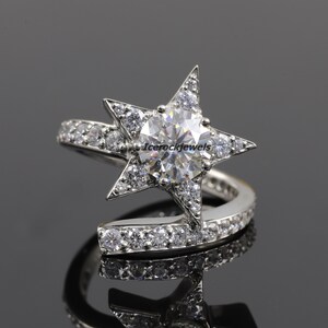 18k White Gold Kite cut diamond invisible ser star shape exclusive  engagement ring (0.98 Ct G ,SI2-SI3)