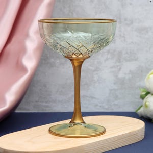 Vintage Style Cocktail Glasses, Gold Rimmed Coupe Glasses, Wedding Party Glass, Celebration Glasses, Bridesmaid Glasses