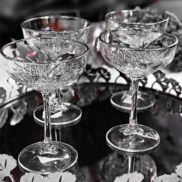 Platinum Rimmed  Champagne Coupe Glasses, Champagne Flutes, Cocktail Glasses, Wedding Glasses, Celebration Glasses