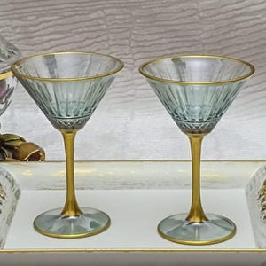 Vintage Style Gold Rim Cocktail Glasses: Colored Martini Margarita Coupe