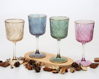 Set of 4 Vintage Style Wine Glasses, Wedding Wine Glass, Gold Rim Colored Wine Glasses, Glasses for Wine, Celebration Glasses