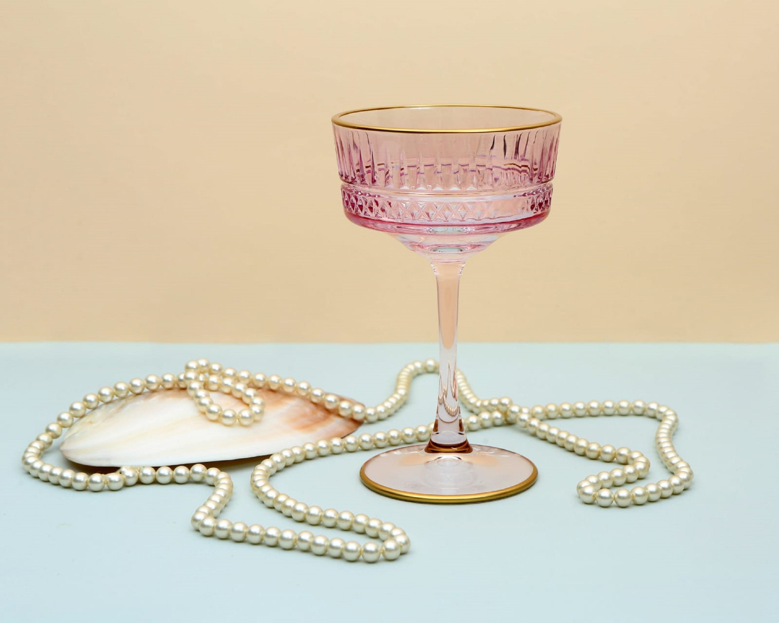Ribbed Coupe Cocktail Glasses With Gold Rim 8 oz