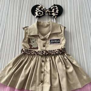 Abito da safari marrone personalizzato ispirato a Minnie Mouse*Costume da safari per bambini*Abito da safari per compleanno*Abito Wild One