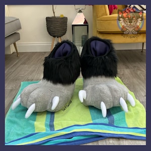 Custom Fursuit Feet Paws / Indoor and Outdoor Fursona Cosplay Costume