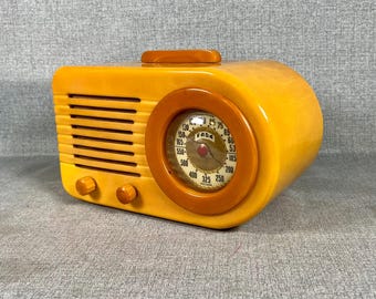 Beautiful 1945 Fada Catalin Radio "The Bullet" Model 1000. Restored and Working! FREE Shipping!  Mid Century Radio Antique Radio