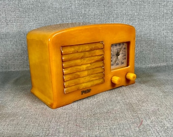 Beautiful 1938 Fada Catalin Radio Model 5F60. Restored and Working! FREE Shipping!  Mid Century Radio
