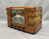 1946 Crosley Model 66TC Mid Century Radio. FREE Shipping. Antique Radio. Vintage Radio. Mid Century Radio.