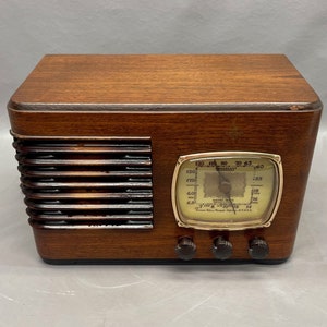 1939 Emerson Radio Model BF-204. Mid Century Radio. FREE Shipping ...