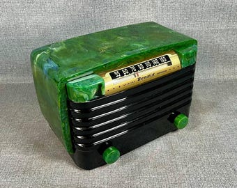 1946 Bendix Catalin Radio Model 526C. Absolutely magnificent! Restored & Working. FREE Shipping! Vintage Radio Tube Radio