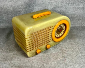 Beautiful 1945 Fada Catalin Radio "The Bullet" Model 1000. Restored and Working! FREE Shipping!  Mid Century Radio Antique Radio