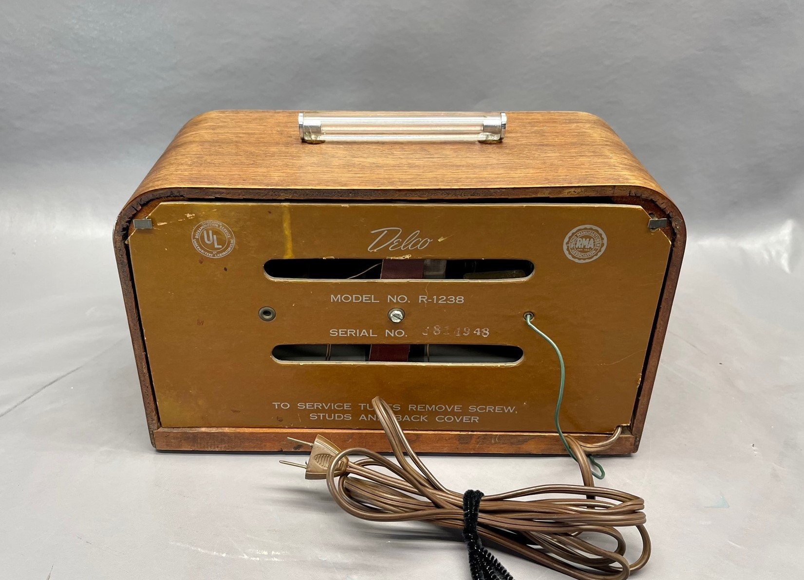 1948 Delco Radio Model R1238. Mid Century Radio. FREE Etsy