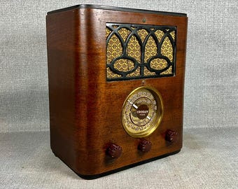 VRS0825 1938 Crosley "Fiver" Radio Restored and Working! Vintage Radio Mid Century Radio Tube Radio