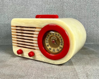 Beautiful 1945 Fada Catalin Radio "The Bullet" Model 115. Restored and Working! FREE Shipping!  Mid Century Radio Antique Radio