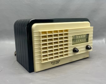VRS0275 1940 Firestone Radio Model S-7428. Restored and Working! FREE Shipping!  Mid Century Radio Antique Radio