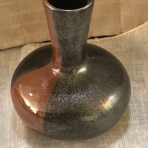 Vintage mid century modern studio art onion bottle/vase
