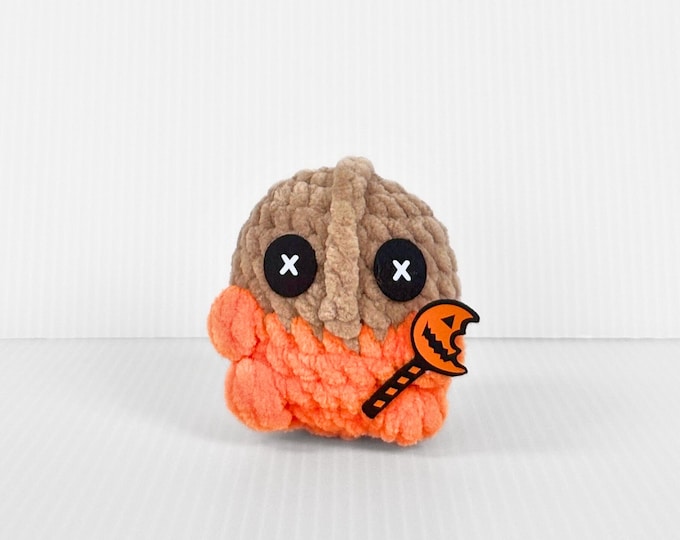 Creepy Crochet Halloween Sam Mini Keychain - Perfect for Horror & Halloween Lovers