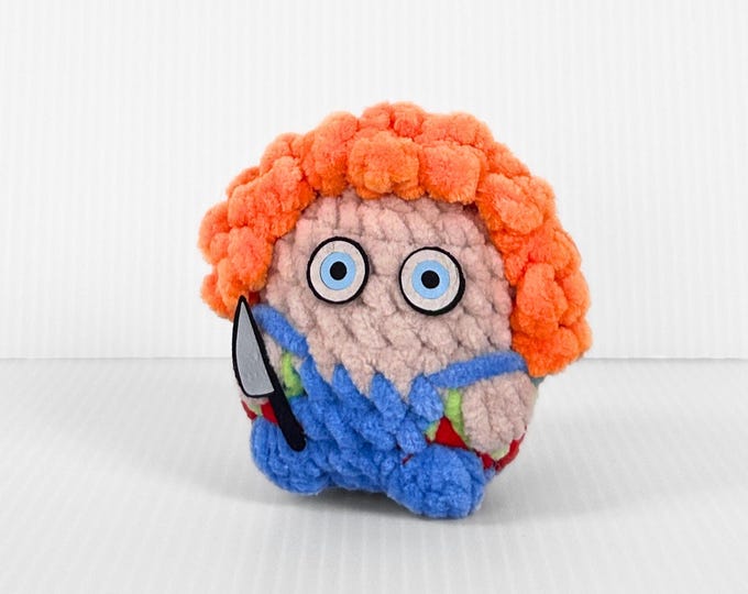Chucky Doll Mini Keychain - Perfect for Horror Lovers and Halloween Enthusiasts