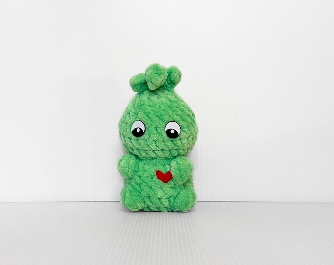 Crochet Mini Mean Green Grinch – Handmade Grinchmas-Inspired Fun Toy