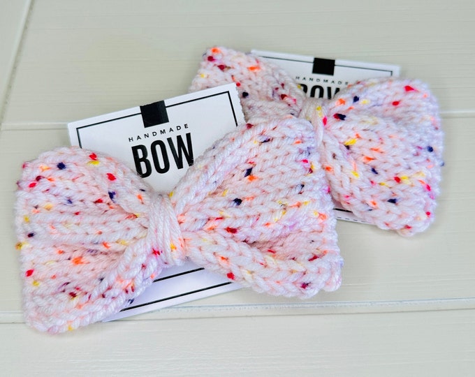 Colorful Crochet Hair Bows- A Handmade Accessory with Alligator Clip - Perfect Gift for Girls and Teens