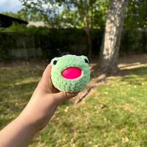 SQUEEZEE Frog | Crochet Stress Ball | Fidget Toy