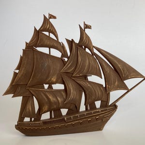 Sailing Frigate  Ship Sculpture made in Resin, Beautiful Home Decor