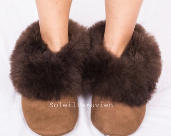 Brown with Border Brown Alpaca Slippers Unisex Alpaca fur slippers peruvian slippers alpaca slippers peru slippers