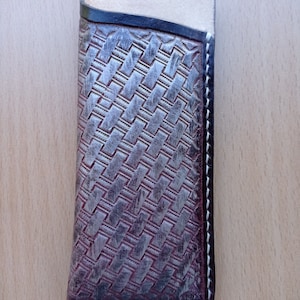 Glasses storage box.Glasses case, vegetable-tanned leather with embossing. Eyewear Case.