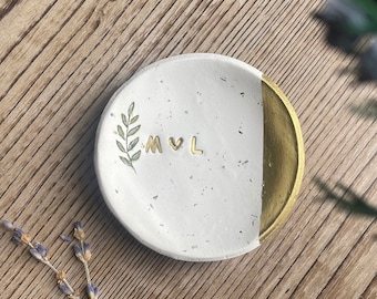 Personalized Wedding Dish / Bride Gift / Ring Dish / Date and Initials