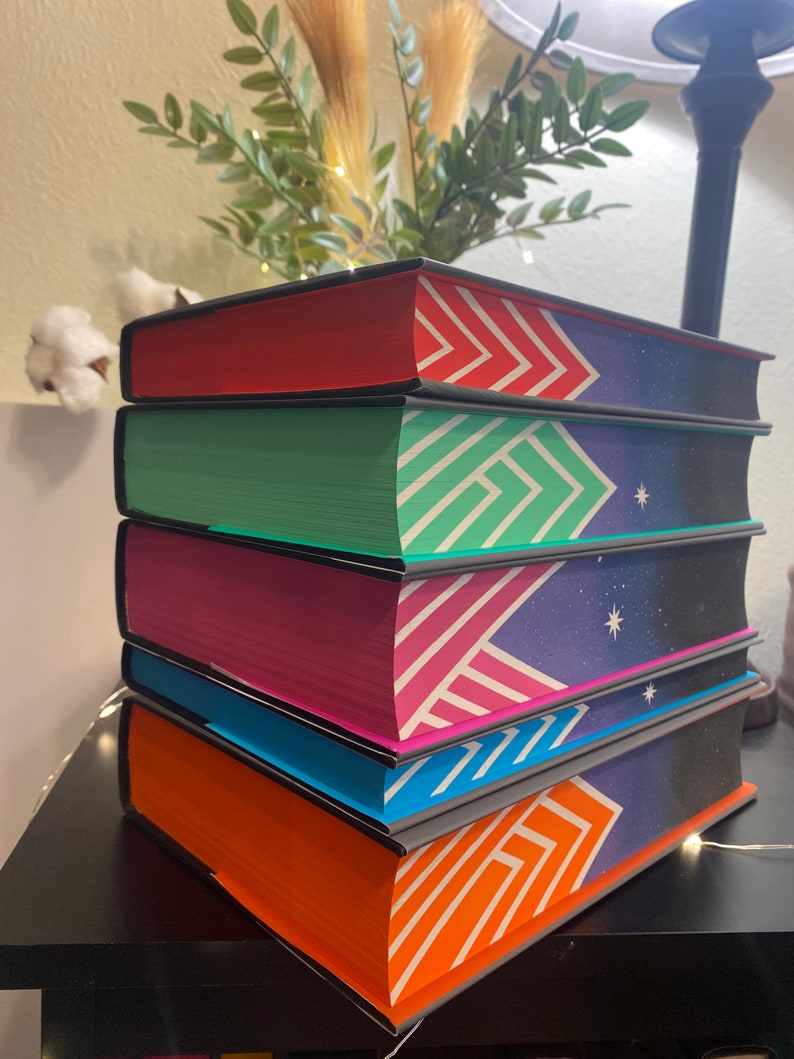 Custom Sprayed Stenciled Edges ACOTAR Books - Etsy
