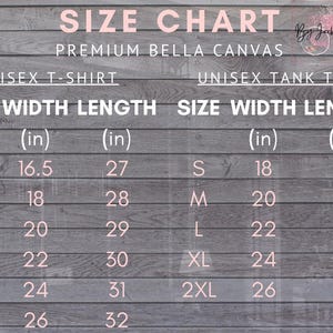 K&ouml;nnte beinhalten: Gr&ouml;&szlig;entabelle f&uuml;r Unisex-T-Shirts und Tanktops aus Bella Canvas Stoff. Die Tabelle zeigt die Breite und L&auml;nge in Zoll f&uuml;r die Gr&ouml;&szlig;en XS, S, M, L, XL und 2XL.