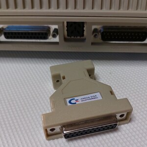 Adaptateur Amiga RGB Vers VGA DB23 - Compatible Moniteurs 15Khz, Compact Et Tamponné