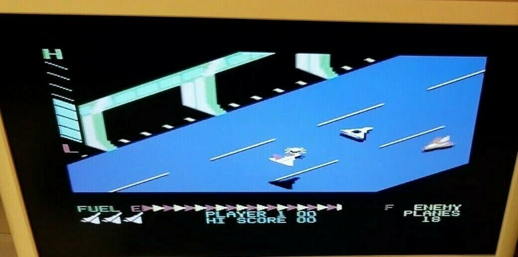 Commodore 64 Super Zaxxon pla 906114-01 SID C64 C128 - Wkład