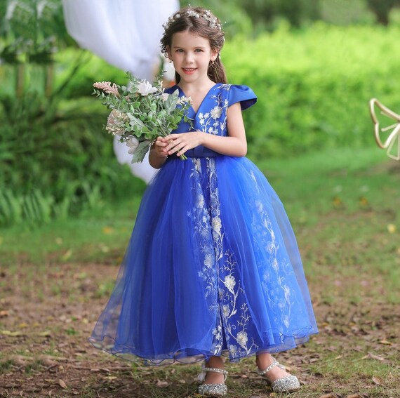 Dress for short neck girl shop