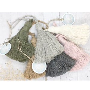 Weicher Baumwollbommel im Boho-Boho-Stil für die Innendekoration