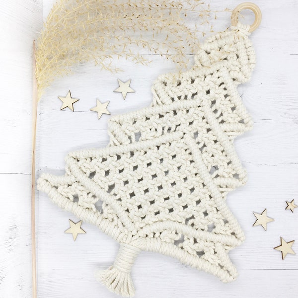 Macramé fir - Holiday ornament - artisanal and French