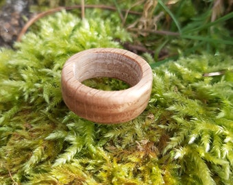 Wooden Finger Ring - Made from Cornish driftwood - Oak