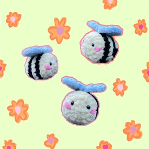 Adorable crochet bumble bee