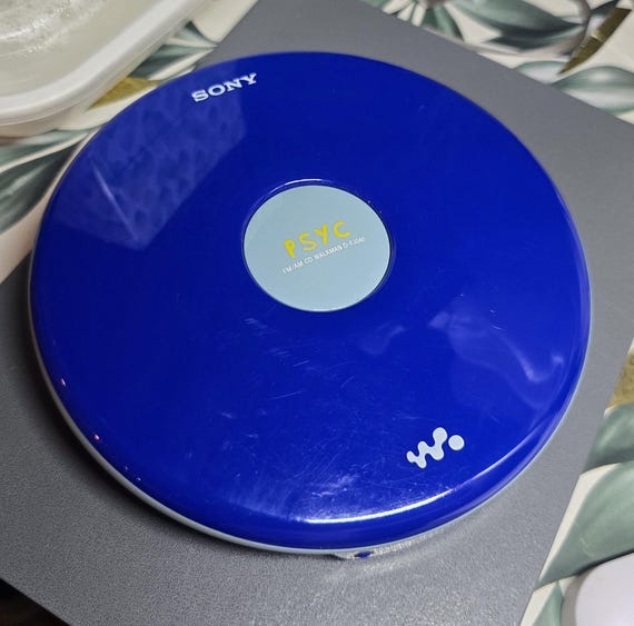 Sony Discman D-FJ040 – Portable CD Player With Am/fm Radio WORKING