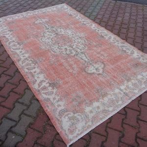9.3 x 6 Shades Of  Blush Pink  & Cream Oversized Vintage Rugs For Family Room, Large Play Room Carpet, Boho Farm House Decor, Dorm Rug 2684