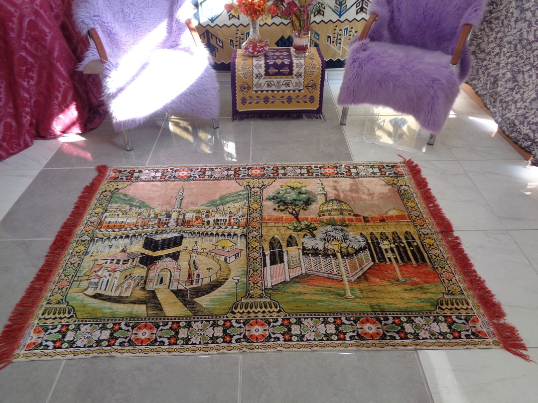 Islamic Wall Rug, Velvet Wall Hangings Rug, Mosque Wall Decor Rug