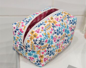 TOILETRY BAG FUCHSIA/ EMERALD