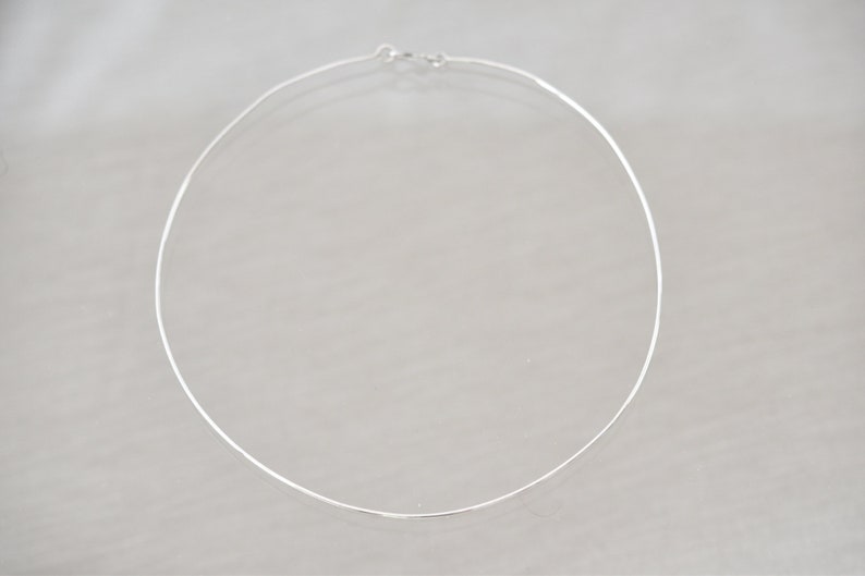 Rigid choker in 925 silver wire, simple necklace, rigid base chain which can also be articulated for pendants, made in Italy. image 5