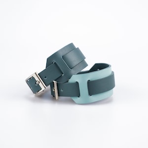 BLUE MOON reversible wide collar
