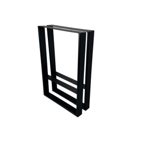 Könnte beinhalten: Zwei schwarze Tischbeine aus Metall mit rechteckigem Design. Jedes Bein hat einen quadratischen Rahmen mit zwei horizontalen Stützen. Die Beine sind als Basis für einen Tisch oder Schreibtisch konzipiert.