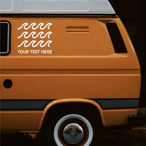 Adesivo in vinile con testo personalizzato &quot;Surf Waves&quot;, per camper, roulotte o qualsiasi superficie piana.