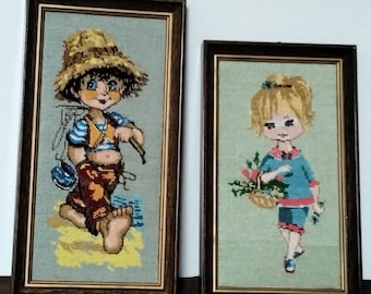 Paire de deux tapisseries, garçon et fille, tapisseries faites à la main, idéales pour les chambres d’enfants, pointe d’aiguille vintage, art de l’aiguille, puce murale